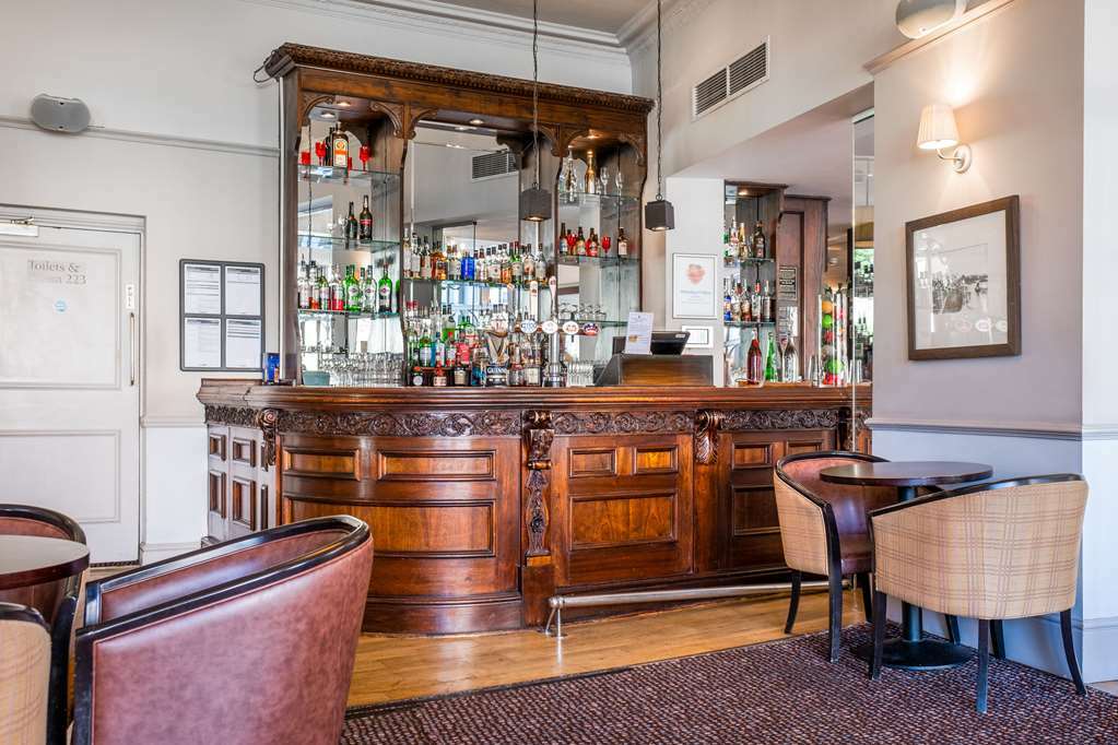 Clarion Collection Harte & Garter Hotel & Spa Windsor Restoran fotoğraf